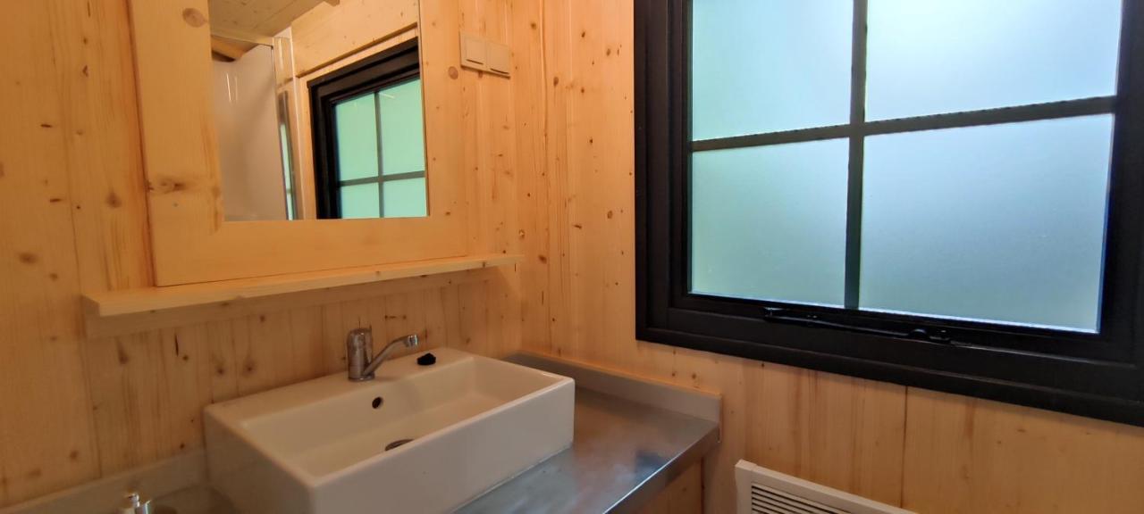 Camping De La Bageasse 브리우드 외부 사진