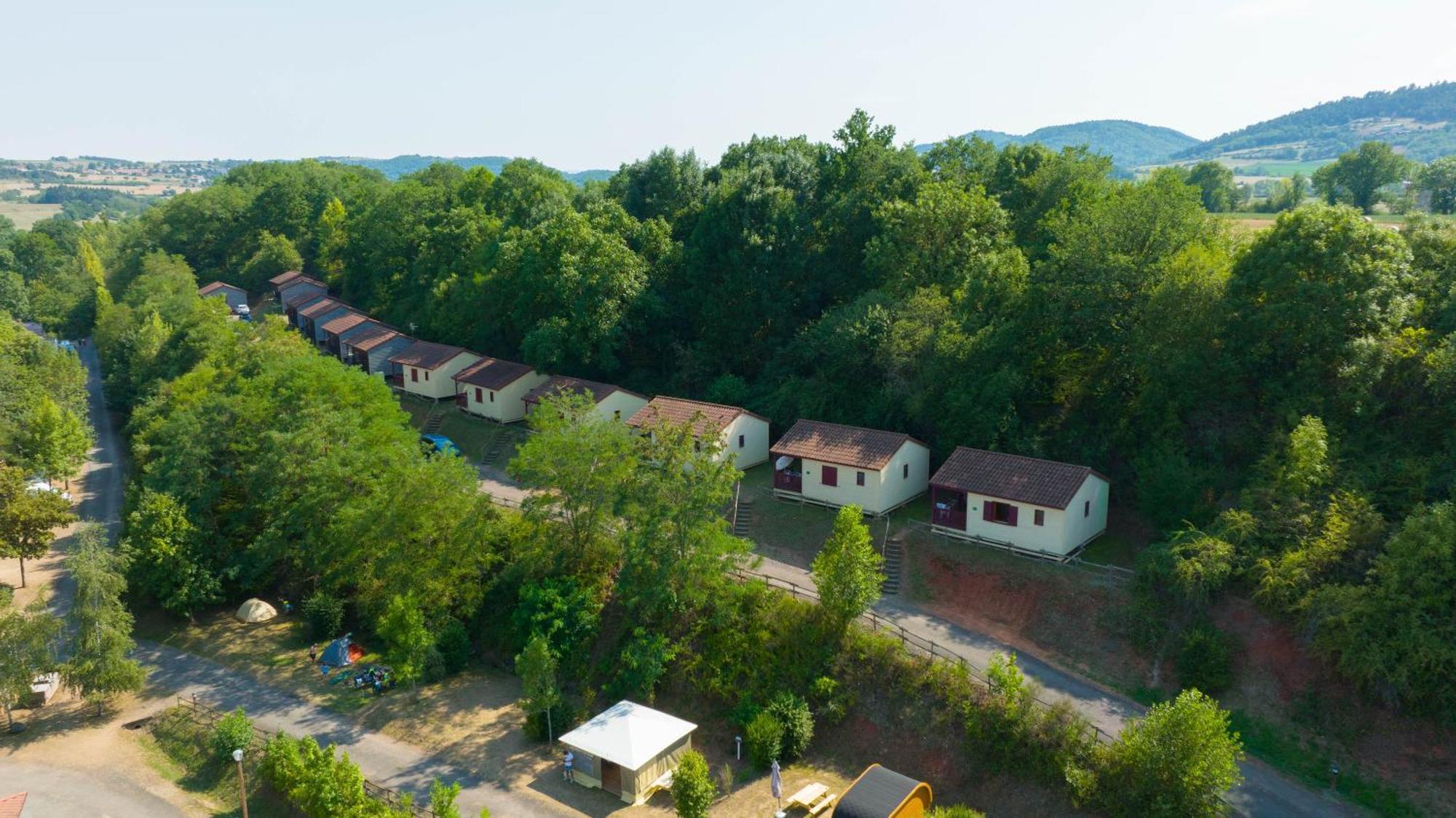 Camping De La Bageasse 브리우드 외부 사진